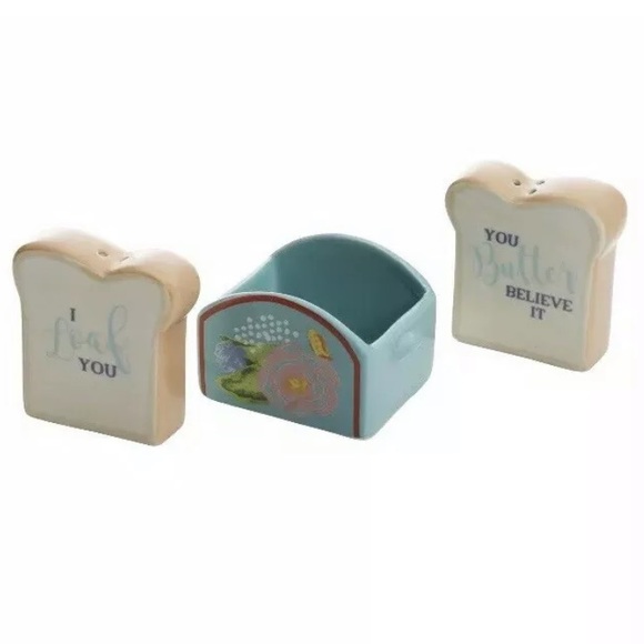 The Pioneer Woman Other - Pioneer Woman Celia Toast Salt and Pepper Shakers